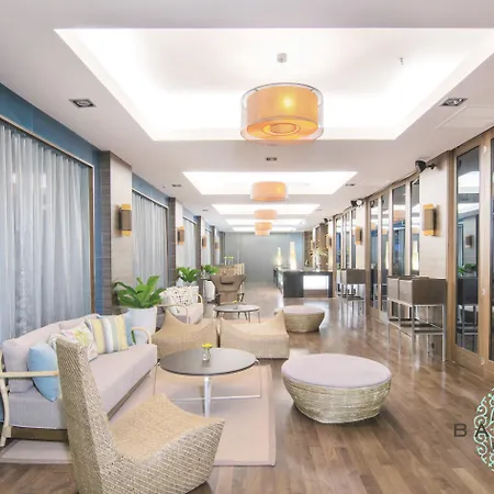 The Bayview Resort 4*