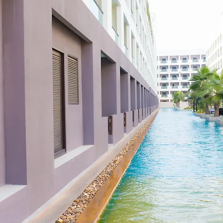 Woraburi & Hotel 4*
