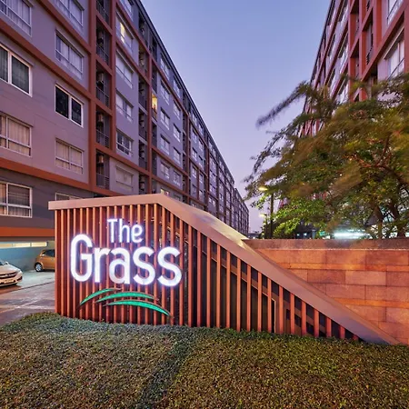 The Grass Serviced Pattaya