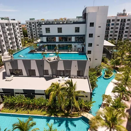Apartment Rare Xxxl Swimming Pools - 500mbps Blazing Fast Free Wifi - Floor Pool View Balcony - Gym - Sauna - Kids Playground - Supermarkets *