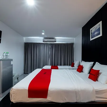 Reddoorz I-talay Hotel