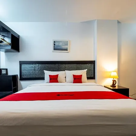 Reddoorz I-talay