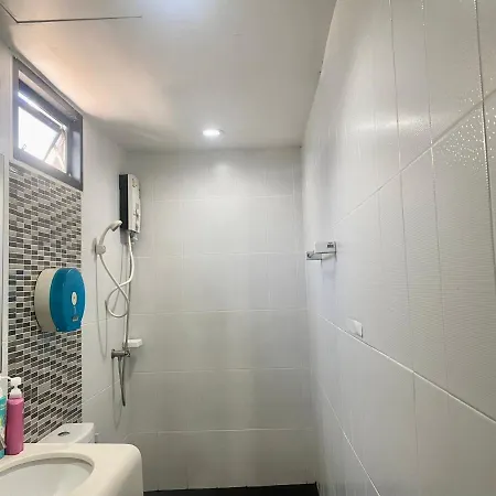 Happy Corner House Apartment