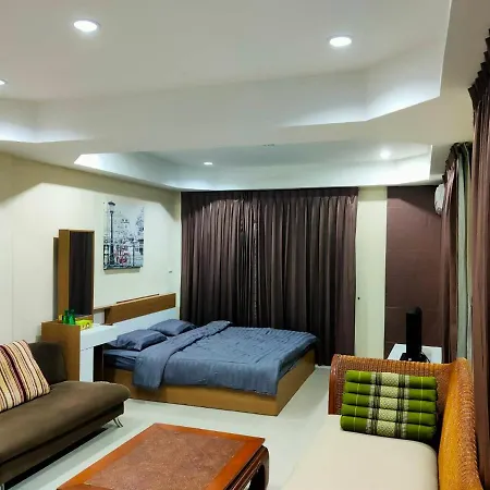 Apartment Happy Corner House