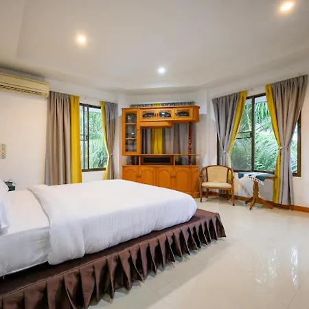 Luxury Gg Pool Pattaya