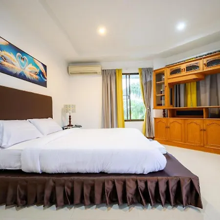 Luxury Gg Pool Villa Pattaya