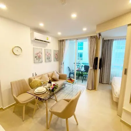Apartment Modern 1 Bedroom Condo!