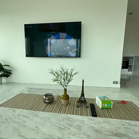 View Talay 3 Apartment