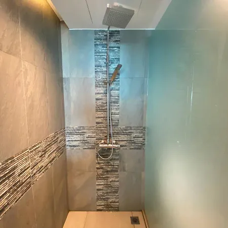 Apartment Sands! *