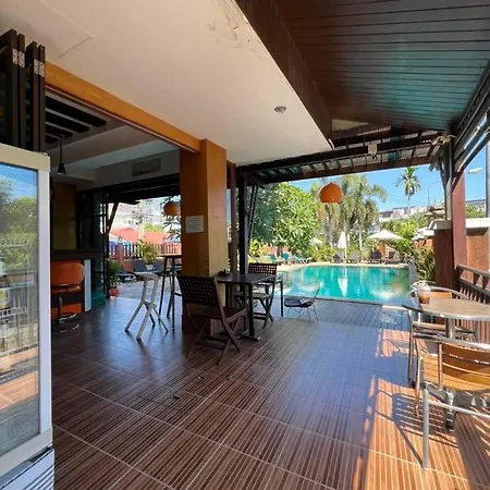 Pattara Mansion พัทยา โรงแรม
