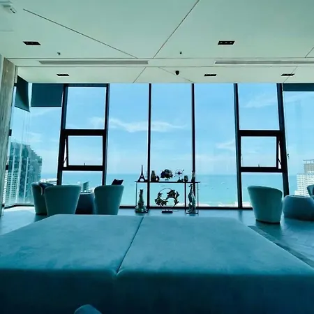 The Base Center By Ny Apartment *
