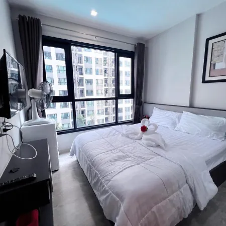 Apartment The Base Center By Ny Pattaya