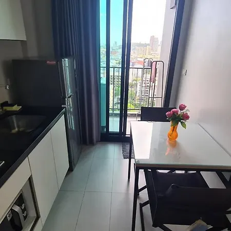 Apartment The Base 420