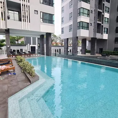 The Base 420 * Pattaya