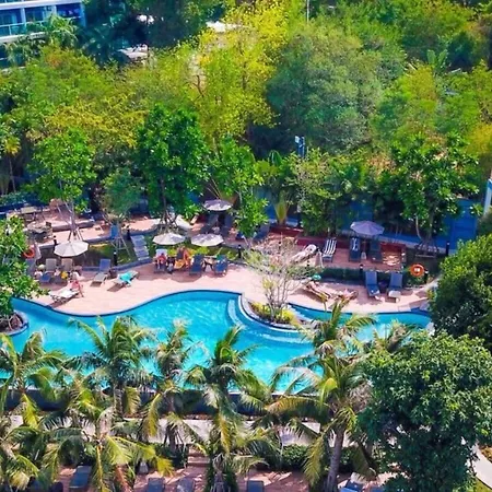 Sea View Near Walking Street Apartment Pattaya