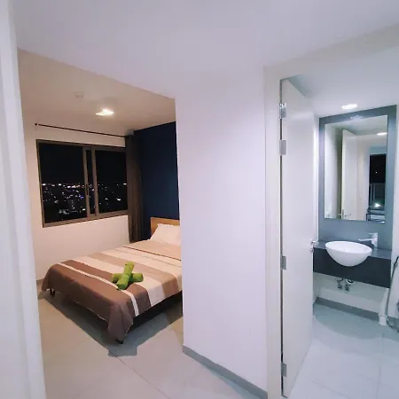 Apartment Sea View Near Walking Street Pattaya
