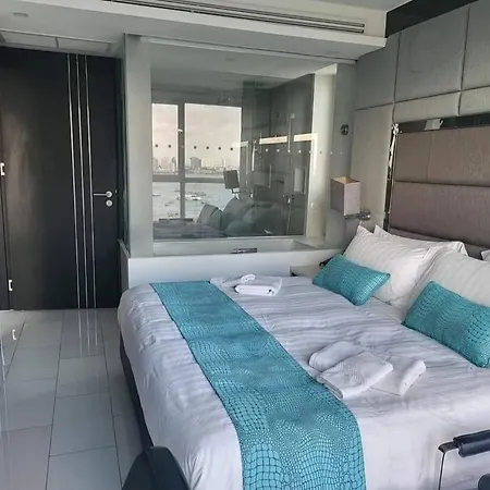 Apartment High Floor Sea View 2 Bedroom