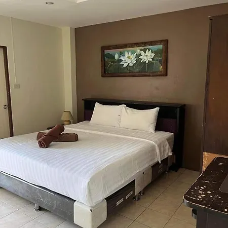 Hotel The Links