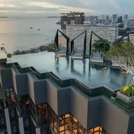 Apartment Edge Seaview With Infinity Pool