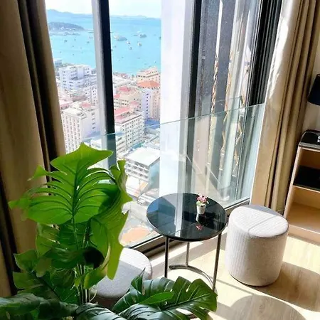 Edge Seaview With Infinity Pool Apartment Pattaya