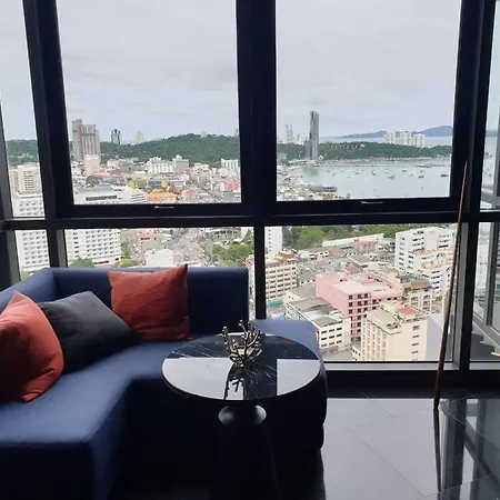 Edge Seaview With Infinity Pool *