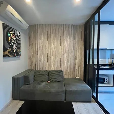 The Base Central 芭提雅中央公寓 * Pattaya