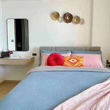Apartment Edge Seaview With Infinity Pool Pattaya