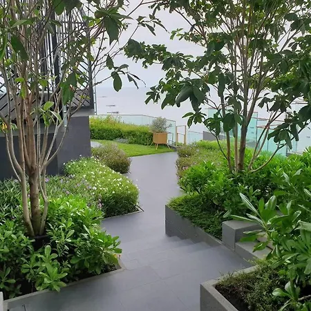 Apartment Edge Seaview With Infinity Pool Pattaya