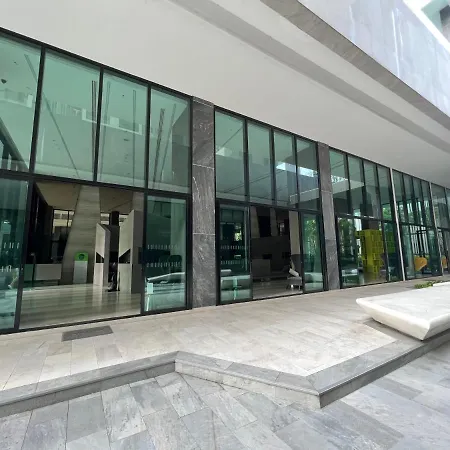 The Base Central 芭提雅中央公寓 *