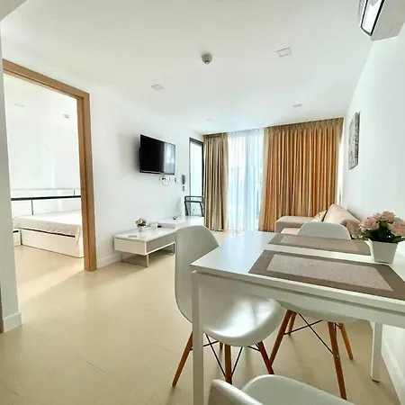 Apartment New 1-bed At Aurora Cozy Beach Pattaya