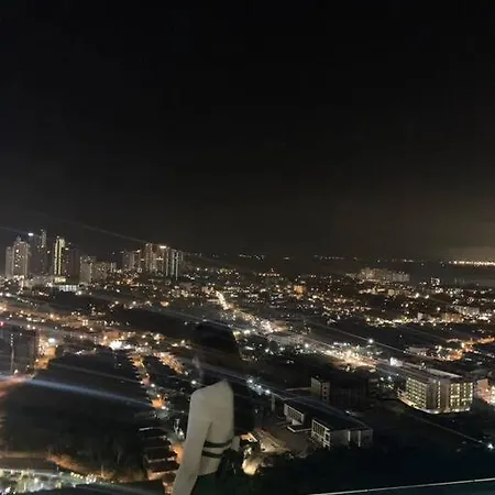 Posh-high Floor Sea View 海景大床房28（88/362）