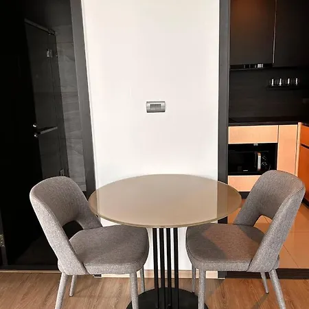 Apartment Edge