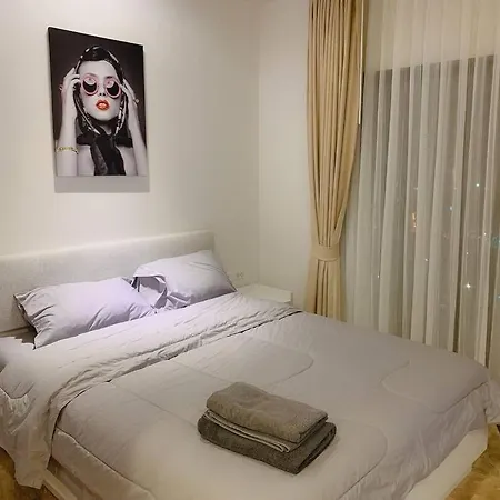 Apartment Posh-high Floor Sea View 海景大床房28（88/362） Pattaya