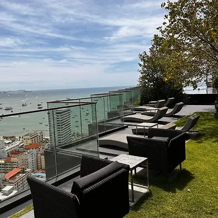 Apartment Edge Central Pattaya