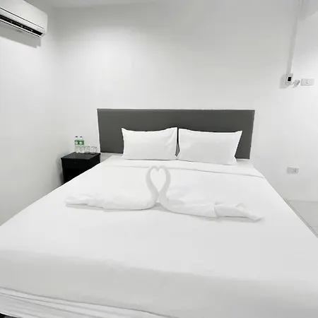 Resort Genie's - Boutique & Lounge Pattaya