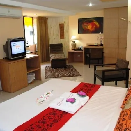 Hotel Pasadena 2*