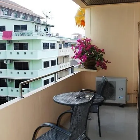 Hotel Pasadena 2*