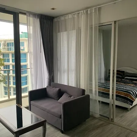 Bann Plai Haad Apartment Pattaya