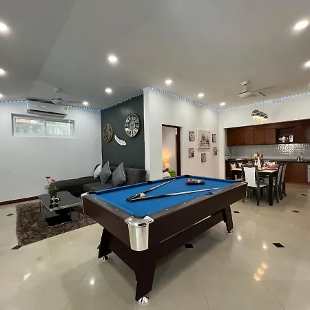 Pool Villa, Near Walking Street By 3* Pattaya