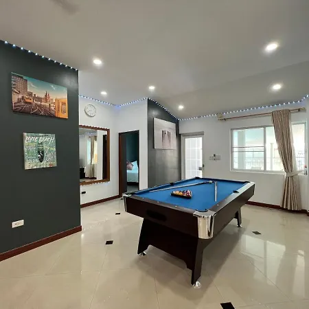 Pool Villa, Near Walking Street By 3* Pattaya
