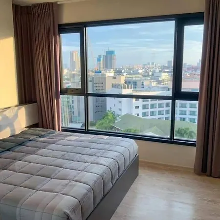 Base Hub - 2 Bedroom 53 M2 By And Hilton
