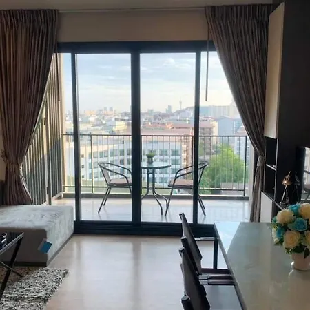 Base Hub - 2 Bedroom 53 M2 By And Hilton
