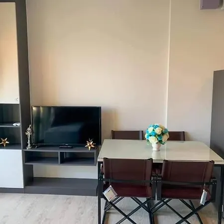 Base Hub - 2 Bedroom 53 M2 By And Hilton