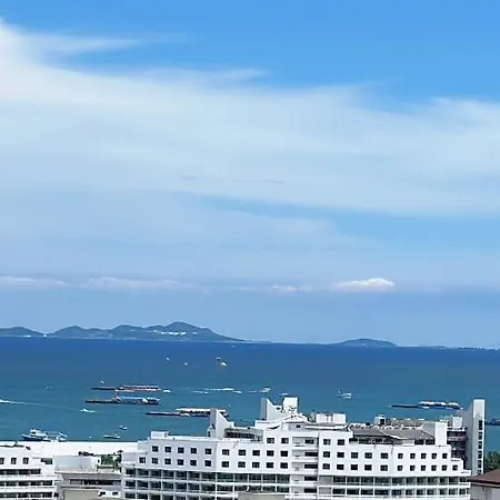 芭提雅步行街arcadla Mlllennlum Tower * Pattaya