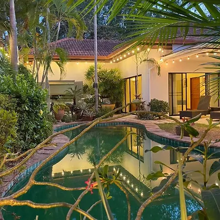 Villa 50m,near Walking St,3+2br Pattaya
