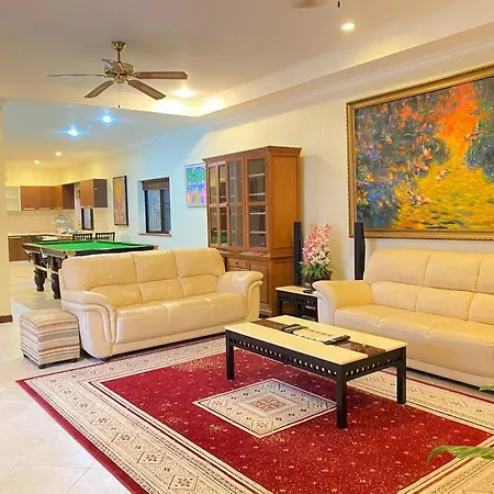 50m,near Walking St,3+2br *