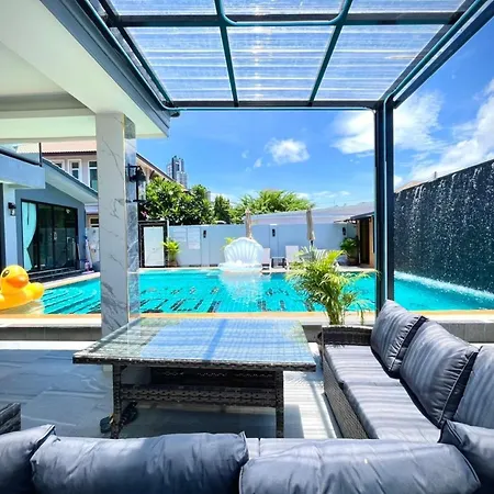 Ratsamee Poolvilla K * Pattaya