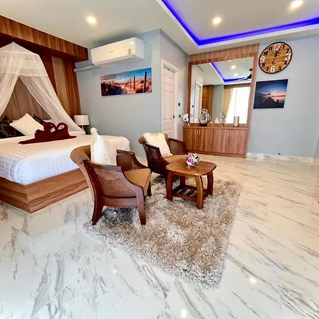 Villa Ratsamee Poolvilla K Pattaya
