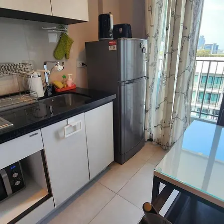 The Base Amazing Sea ​​view 28 Floor Apartment Pattaya