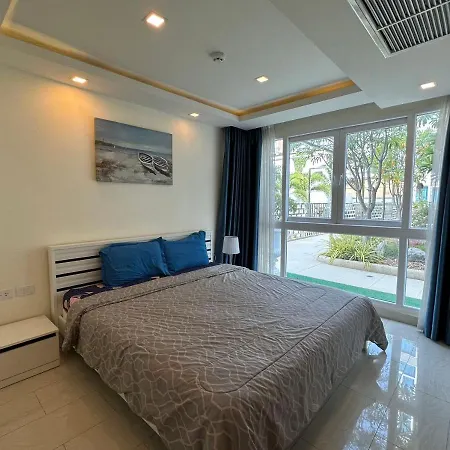 Homestay 林荫大道2 Pattaya